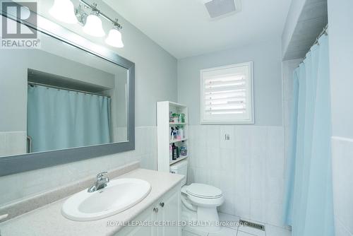 4464 Weymouth Commons Crescent, Mississauga, ON - Indoor Photo Showing Bathroom