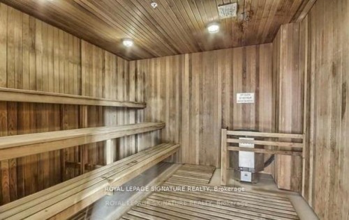 3706-75 Queens Wharf N/A, Toronto, ON - Indoor Photo Showing Other Room