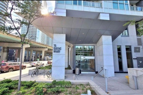 3706-75 Queens Wharf N/A, Toronto, ON - Outdoor
