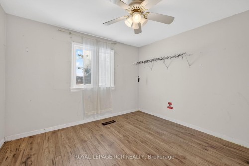 3 Starrview Crescent, Mono, ON - Indoor Photo Showing Other Room