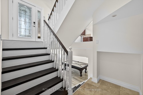 5555 Mount Albert Road, East Gwillimbury, ON - Indoor Photo Showing Other Room