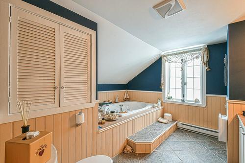 Salle de bains - 1418 Rue Labelle, Sainte-Adèle, QC - Indoor Photo Showing Bathroom