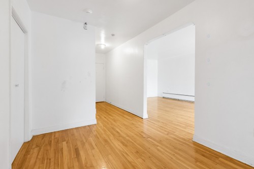 Salle à manger - 12-6635 Av. Fielding, Montréal (Côte-Des-Neiges/Notre-Dame-De-Grâce), QC - Indoor Photo Showing Other Room