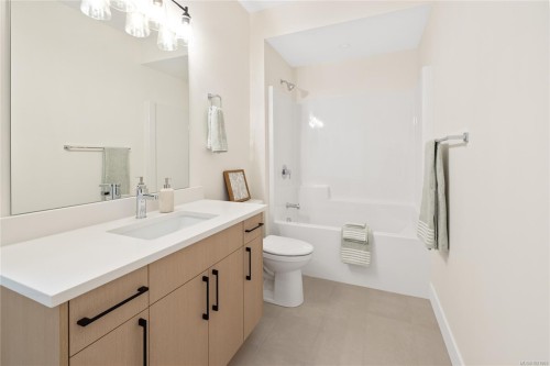 7146 Elkridge Rd, Lake Cowichan, BC 