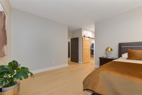 1238 Bluebell Pl, North Saanich, BC 