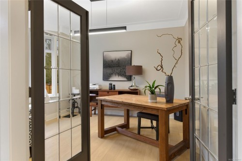 1238 Bluebell Pl, North Saanich, BC 