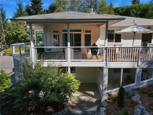 1238 Bluebell Pl, North Saanich, BC 