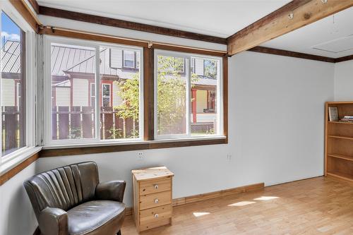 608 Mackenzie Avenue, Revelstoke, BC - Indoor Photo Showing Other Room
