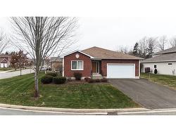 90 Sarahs LANE  Fredericton, NB E3B 0G8