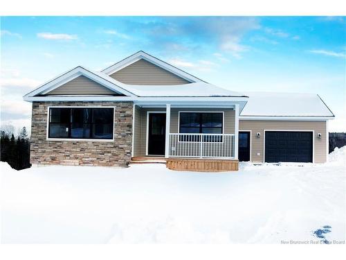 113 Hetherington Crt, Woodstock, NB 