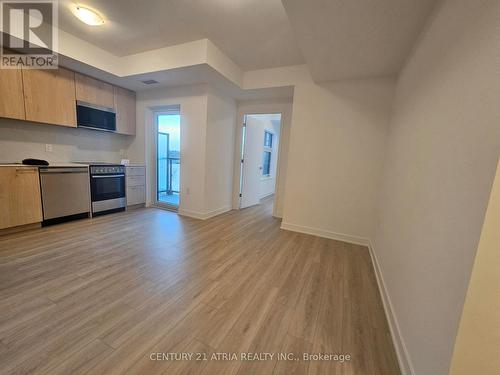 522 - 7439 Kingston Road, Toronto, ON - Indoor