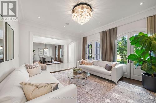 116 Eden Vale Drive, King, ON - Indoor Photo Showing Living Room