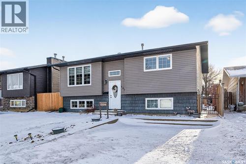 1625 Smith Street, Moose Jaw, SK - Outdoor