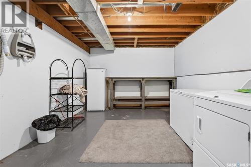 1625 Smith Street, Moose Jaw, SK - Indoor