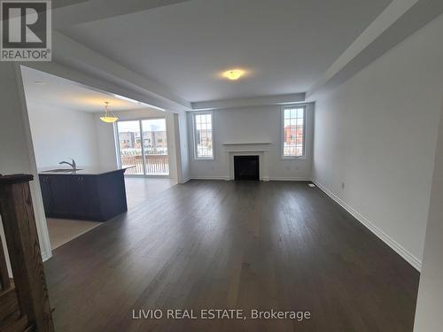 1473 Melville Bonus Crescent, Milton, ON - Indoor Photo Showing Living Room With Fireplace