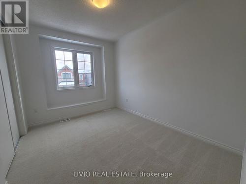 1473 Melville Bonus Crescent, Milton, ON - Indoor Photo Showing Other Room