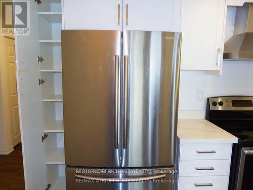 2901 - 7 Concorde Place, Toronto, ON - Indoor Photo Showing Kitchen