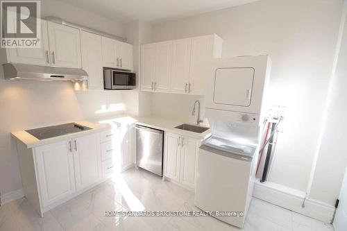 Main - 792 Pape Avenue, Toronto, ON - Indoor Photo Showing Laundry Room