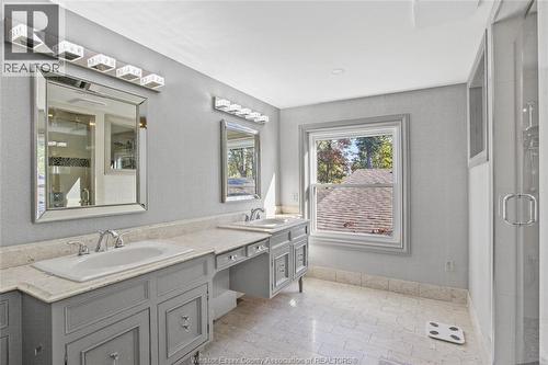 5938 Concession 5 North, Amherstburg, ON - Indoor Photo Showing Bathroom