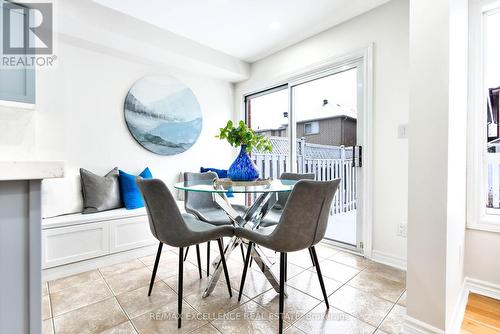 663 Macbeth Heights, Mississauga, ON - Indoor Photo Showing Dining Room