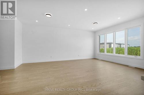 3084 Buroak Drive, London North (North S), ON - Indoor Photo Showing Other Room
