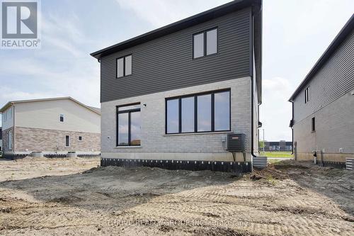 3084 Buroak Drive, London North (North S), ON - Outdoor With Exterior