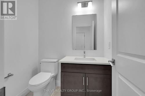 3096 Buroak Drive, London North (North S), ON - Indoor Photo Showing Bathroom