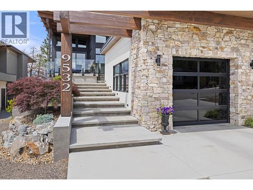 9532 Benchland Drive, Lake Country, BC - Outdoor