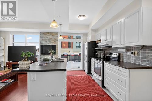 101 - 351 Bayrose Drive, Ottawa, ON - Indoor Photo Showing Kitchen
