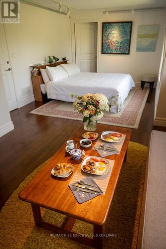 281 Gilead Road, Prince Edward County (Hallowell Ward), ON - Indoor Photo Showing Bedroom