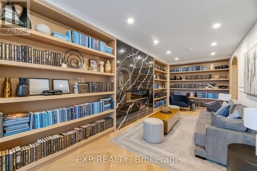 903 - 71 Wyndham Street S, Guelph, ON - Indoor Photo Showing Other Room