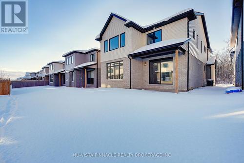 2310 Wickerson Road, London South (South K), ON - Outdoor