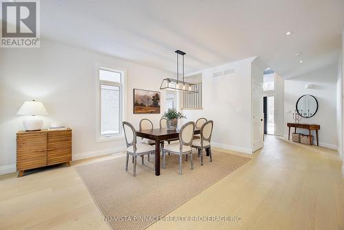 2310 Wickerson Road, London South (South K), ON - Indoor Photo Showing Dining Room