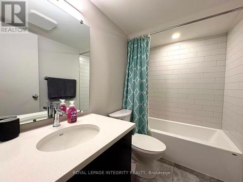 772 Solarium Avenue, Ottawa, ON - Indoor Photo Showing Bathroom