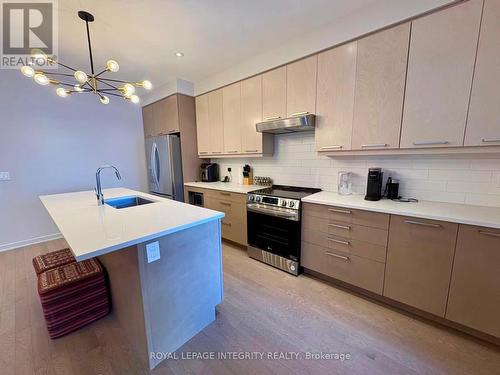 772 Solarium Avenue, Ottawa, ON - Indoor Photo Showing Kitchen