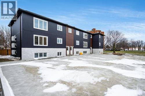 4 Bruce Avenue Unit# 4, Leamington, ON - Outdoor