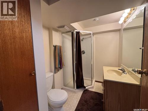 67 Milford Crescent, Regina, SK - Indoor Photo Showing Bathroom