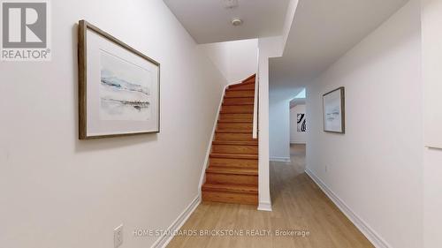 151 Amulet Crescent, Richmond Hill, ON - Indoor Photo Showing Other Room