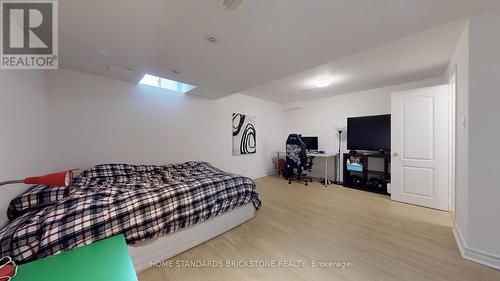 151 Amulet Crescent, Richmond Hill, ON - Indoor Photo Showing Bedroom
