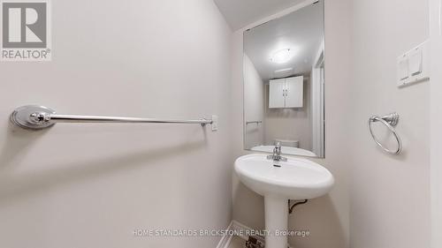 151 Amulet Crescent, Richmond Hill, ON - Indoor Photo Showing Bathroom