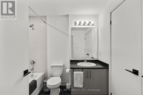117 - 4 Spice Way, Barrie, ON - Indoor Photo Showing Bathroom