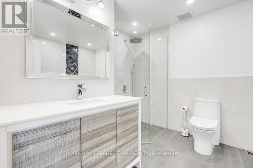 13 Grammercy Park, Ottawa, ON - Indoor Photo Showing Bathroom