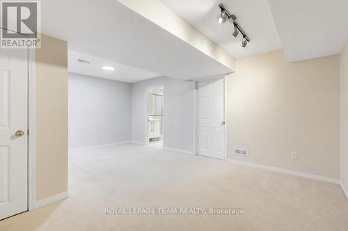 13 Grammercy Park, Ottawa, ON - Indoor Photo Showing Other Room