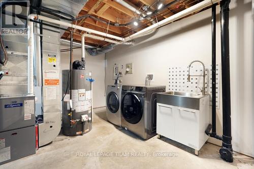 13 Grammercy Park, Ottawa, ON - Indoor Photo Showing Laundry Room