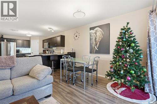 327 100 Chaparral Boulevard, Martensville, SK - Indoor