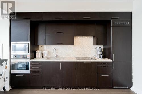 2509 - 2 Anndale Drive, Toronto, ON - Indoor Photo Showing Kitchen