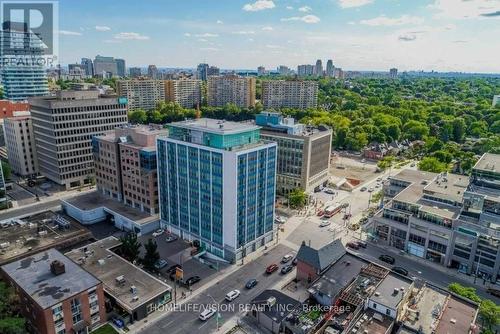 306 - 1901 Yonge Street, Toronto, ON - Outdoor With View
