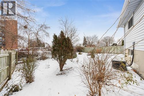 218 Oakburne Place, Sarnia, ON - Outdoor