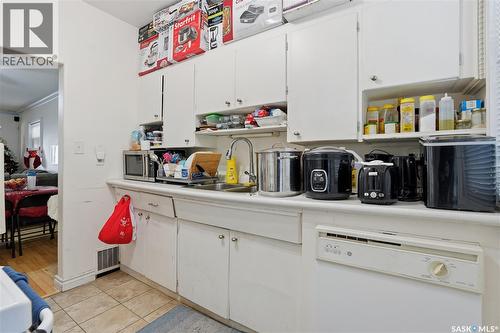 1562 Argyle Street, Regina, SK - Indoor