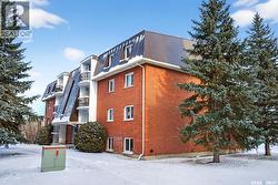 11 23 Centennial STREET  Regina, SK S4S 6K7